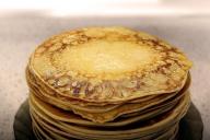 Не получаются блины на электроплите: хозяйки поделились секретом