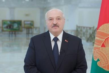 «Действительно диктатор». Лукашенко похвалил тренера по прыжкам на батуте 