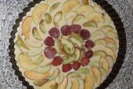 Почему пирог внутри не пропекается, а края горят