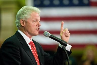 Бывшего президента США Билла Клинтона госпитализировали с заражением крови