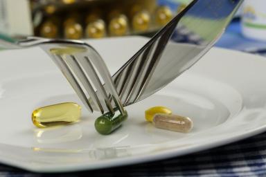 Ученые назвали два витамина, которые могут увеличить риск развития рака