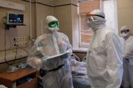 Медики заявили об «исчезновении» бессимптомных больных COVID-19