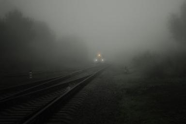 Туман Поезд