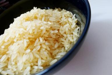 Варите рис правильно: распространенные ошибки, которые допускают хозяйки при варке риса