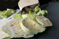 Зачем при жарке капусты добавлять молоко: хитрость, о которой не догадываются