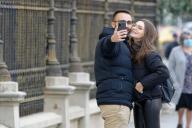 Верность судьбе: 5 зодиакальных пар, обреченных на счастье и любовь