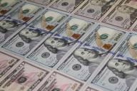 Прольется золотой дождь: в первой половине февраля 5 знаков зодиака обретут богатство 