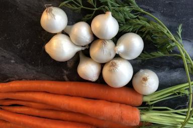 Что сначала обжаривают продвинутые хозяйки: лук или морковь