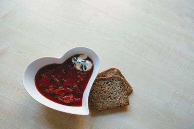 borscht (beetroot soup)