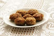 Котлеты «сама сочность»: получаются пышными без лука, хлеба, молока и яиц