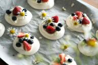 Рецепт безе в духовке: 7 секретов приготовления