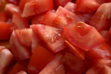 Посадил и забыл до самого сбора урожая: 2 урожайных и самых неприхотливых сорта томатов 