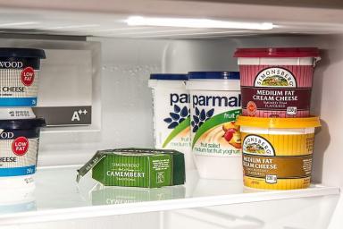 Продукты в холодильнике 