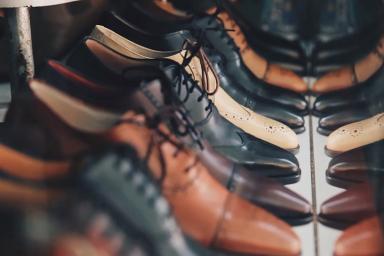 Как отличить натуральную кожаную обувь от искусственной: простой способ