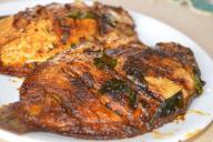 Простой способ, как приготовить даже самую костлявую рыбу: гениально и легко