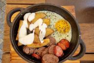 Посуда с яичницей