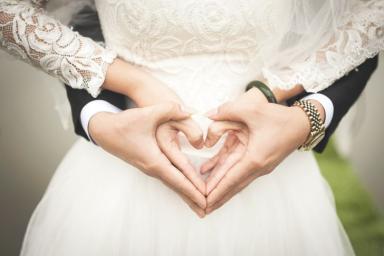 руки свадьба