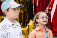 сериалы-комедии для семейного просмотра