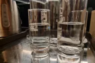 Вода Стакан