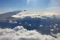 Самолет