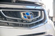 Автомобиль