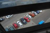 Автомобили