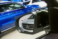 Автомобили