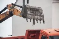 Экскаватор