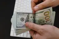 доллары