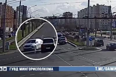 автомобили на улице