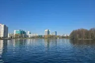 Город
