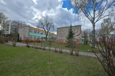 Здание
