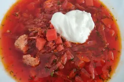 борщ со сметаной