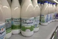 кефир в бутылке