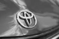 Автомобиль Toyota