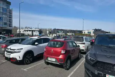 Автомобильная парковка