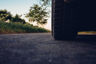 Автомобильное колесо