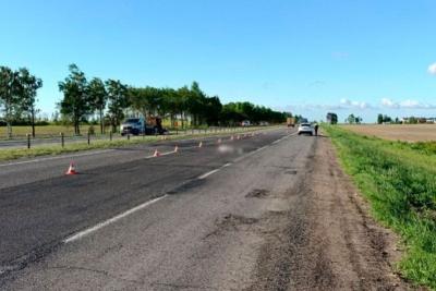 автомобили на дороге