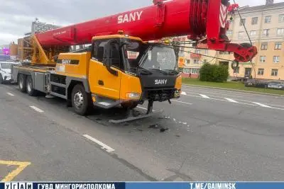 ДТП с автокраном