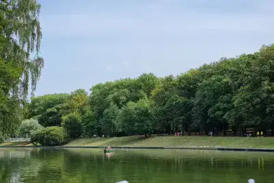 Лодка на воде