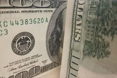 доллары США