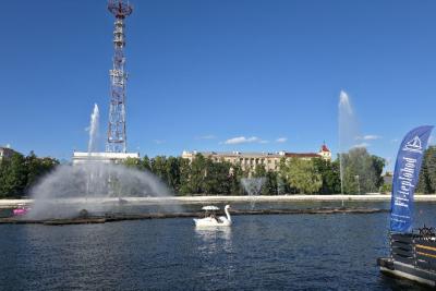 река в городе