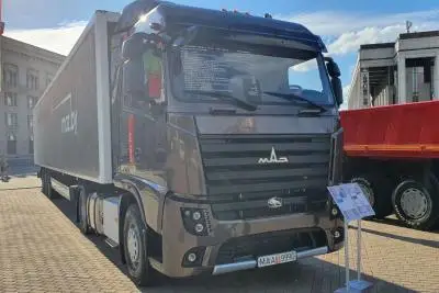 грузовой автомобиль