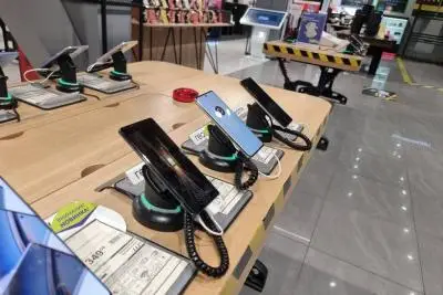 Телефоны в магазине