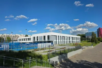 Здание в городе