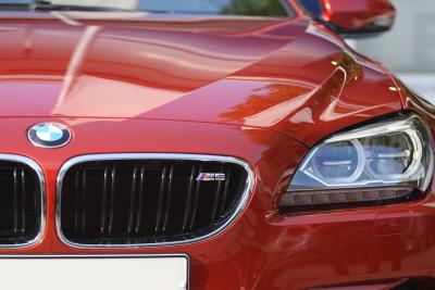 Автомобиль BMW