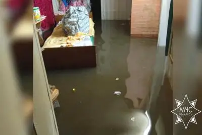 Затопленный дом