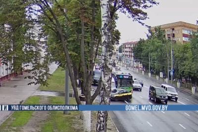 автомобили на улице