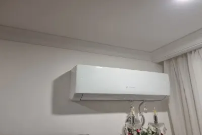 Кондиционер в комнате