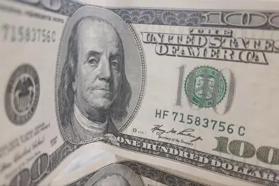 доллары США